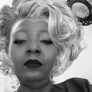 Meet your Posher, Renando